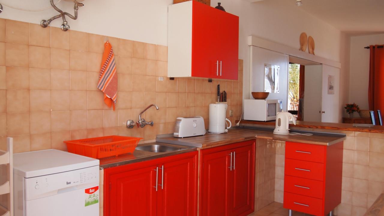 Ourmadeira - Villa Mary, Informal, Close To The Beach Порту-Санту Экстерьер фото